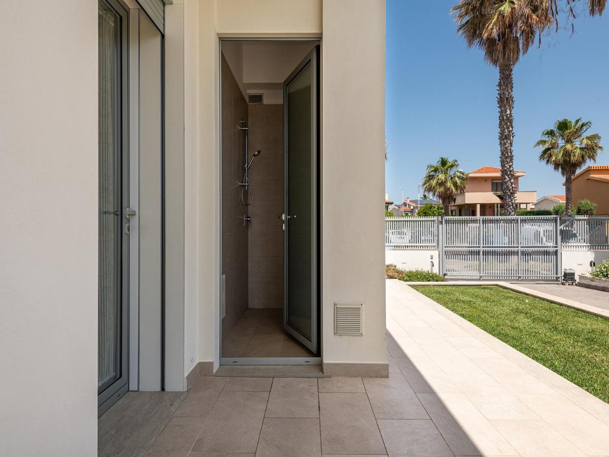 Luxury Poetto Apartments Cagliari Exterior photo