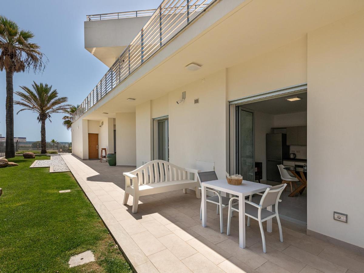 Luxury Poetto Apartments Cagliari Exterior photo